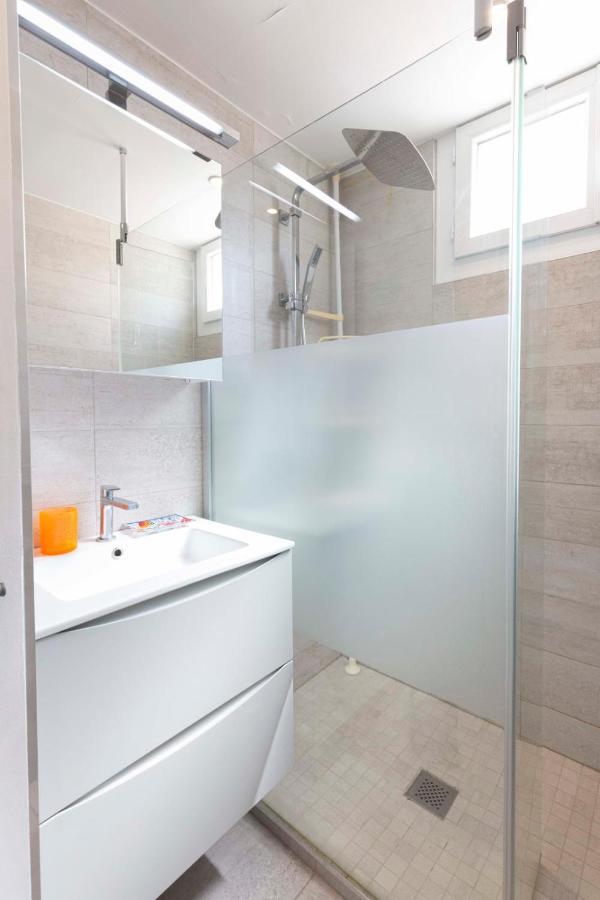 We Cannes ! Cosy 2-Bedroom Apartment With Terrace Cannes Center Ngoại thất bức ảnh